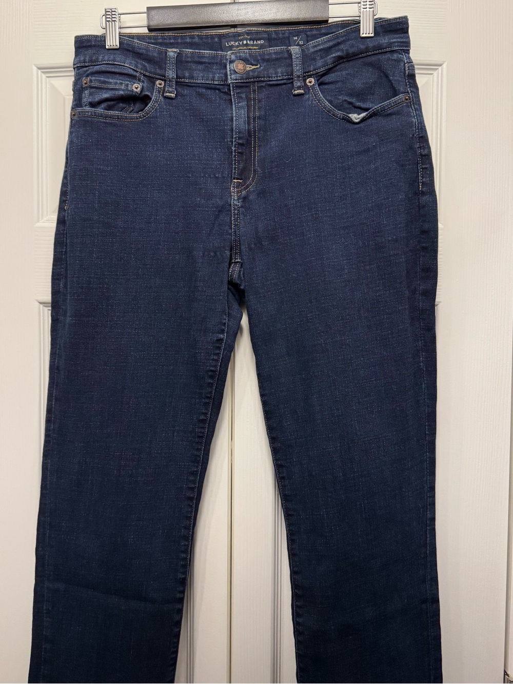 Lucky Brand Sweet Straight Dark Wash Women’s Jeans